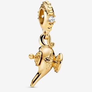 Pandora Shine Magic Genie Lamp